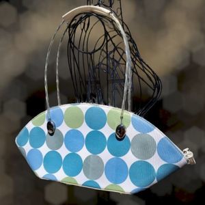 Unique Retro Design Shoulder Purse